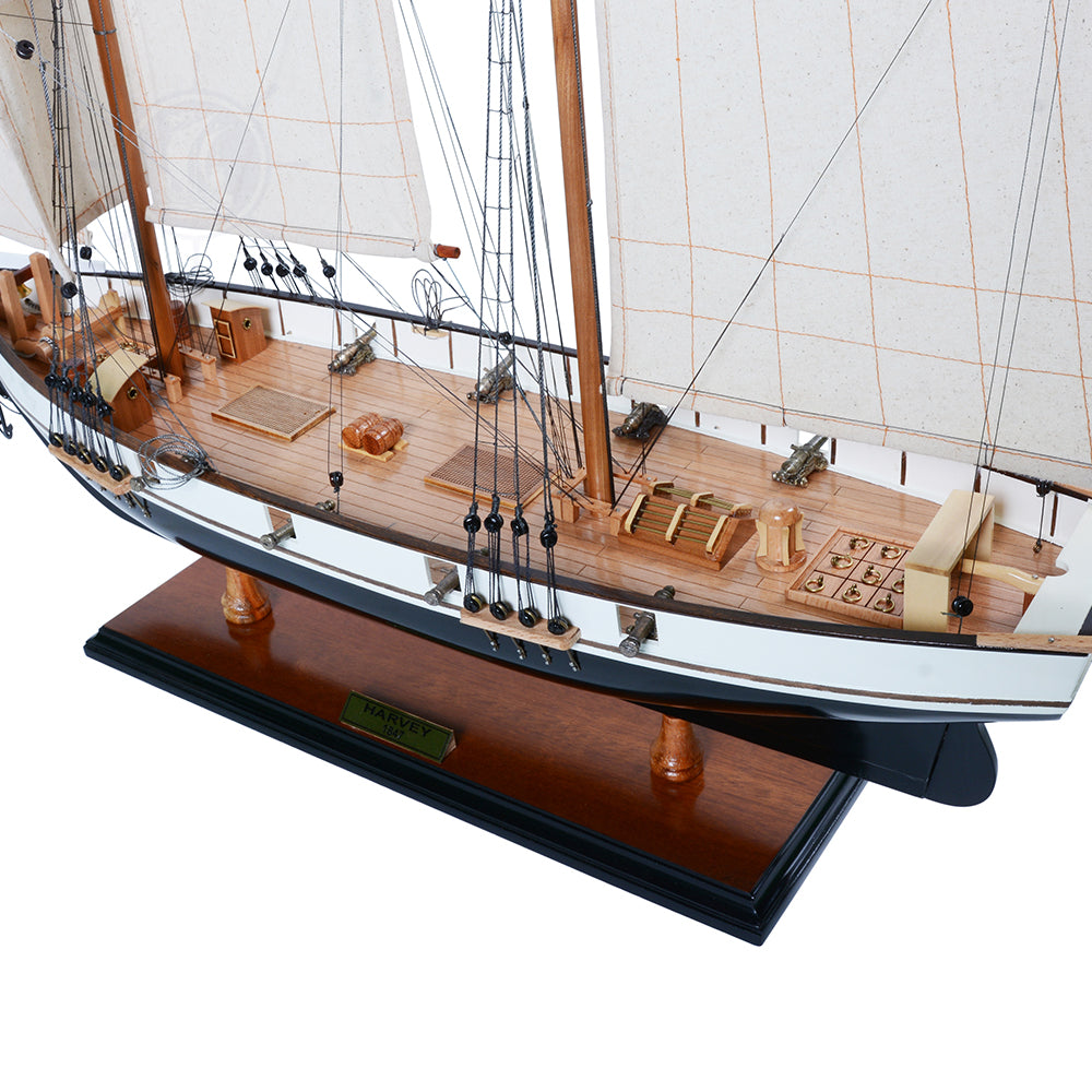 Harvey Painted Ship Model Captain Line