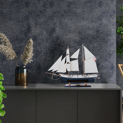 Harvey Painted Ship Model Captain Line