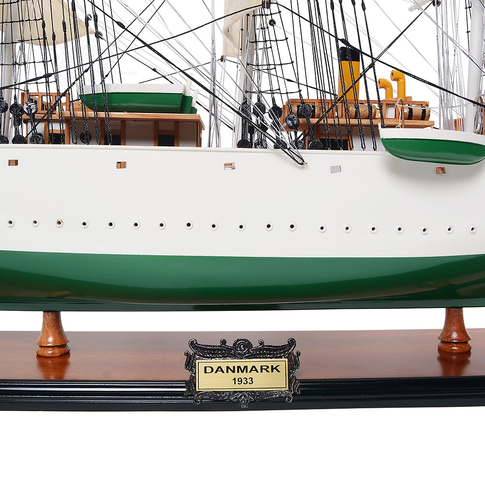Danmark Tall Ship Model Admiral Line