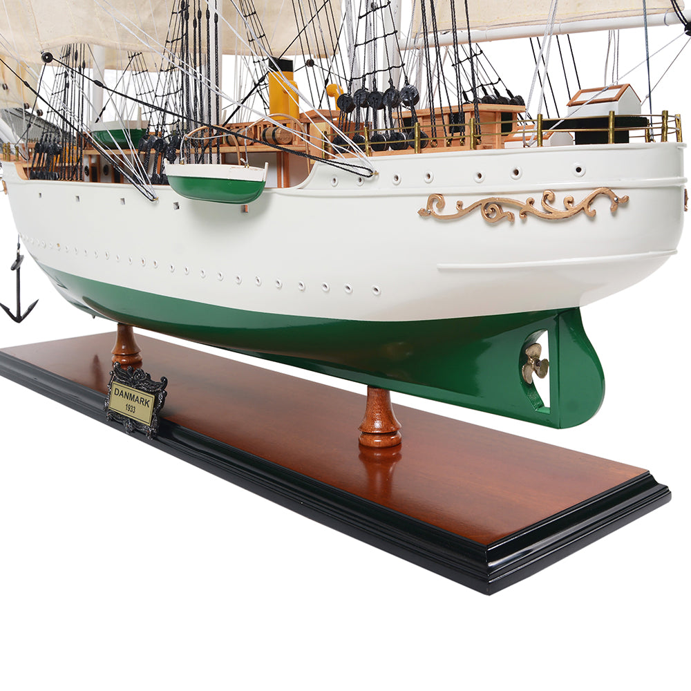 Danmark Tall Ship Model Admiral Line