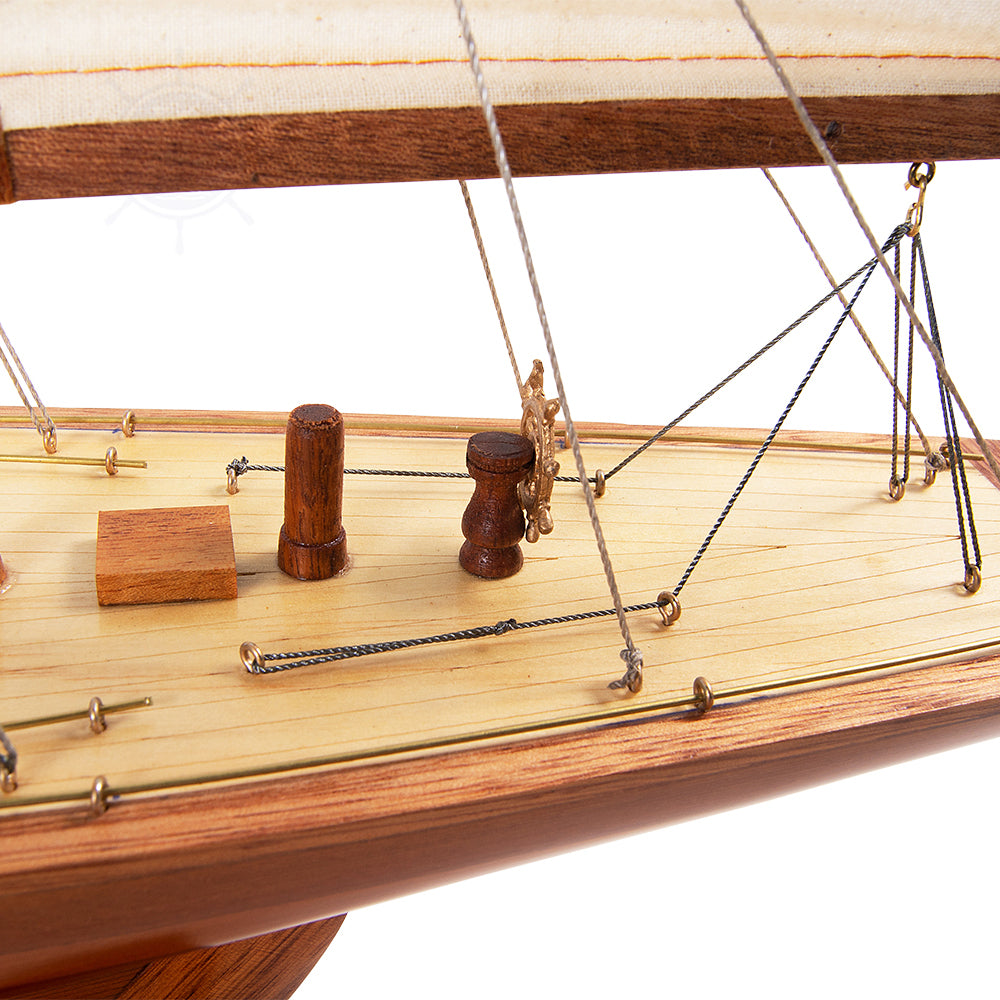 Enterprises Sm Sailboat Model America Cup