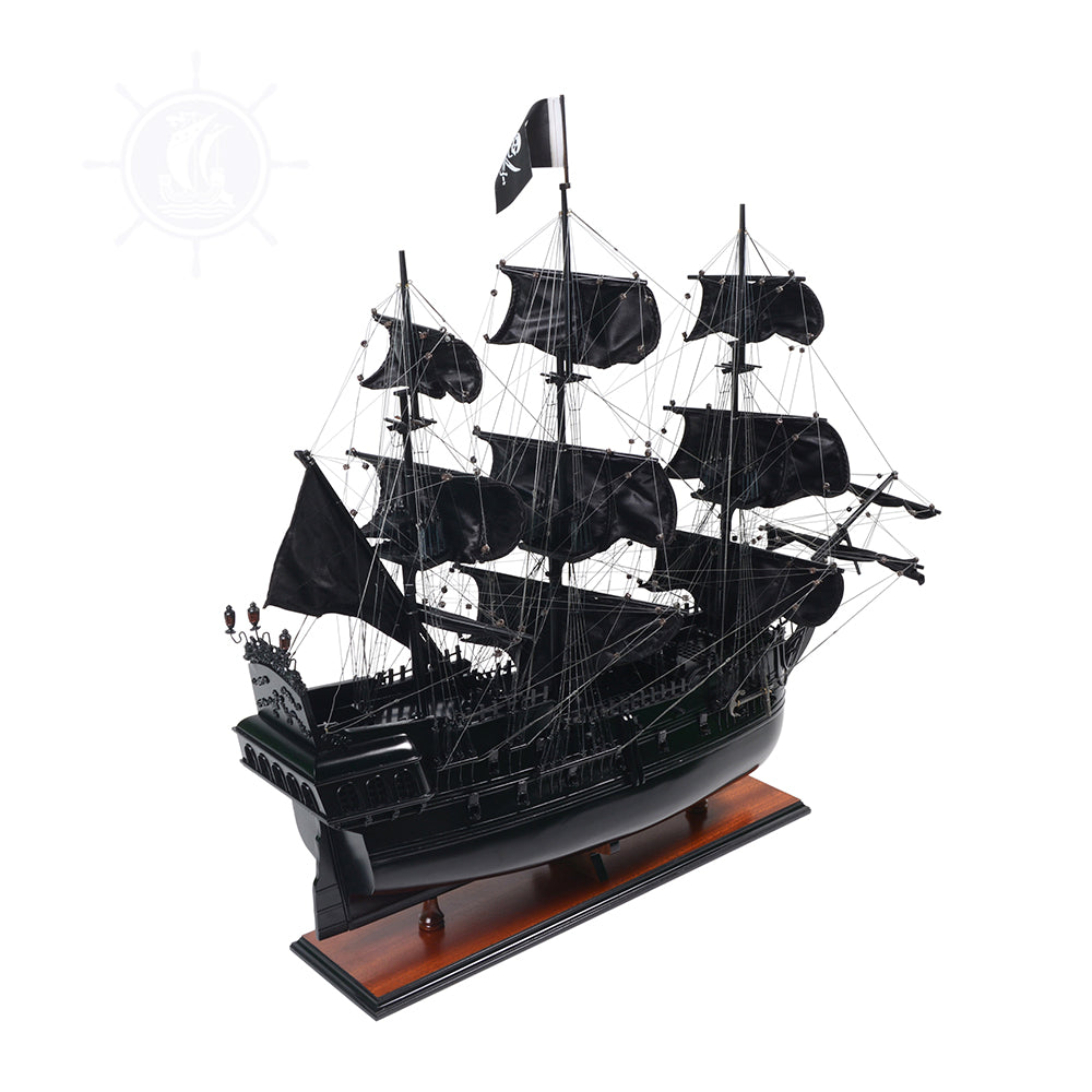 Black Pearl Pirate Ship Large Admiral Line