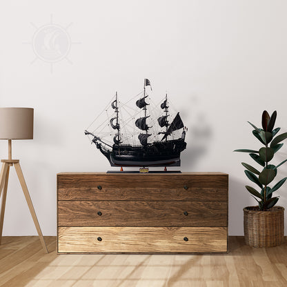 Black Pearl Pirate Ship Large Admiral Line