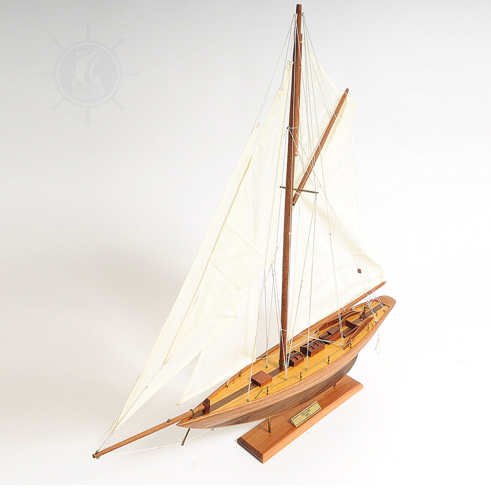 PEN DUICK SM Model Yacht | Museum-quality | Partially Assembled Wooden Ship Model