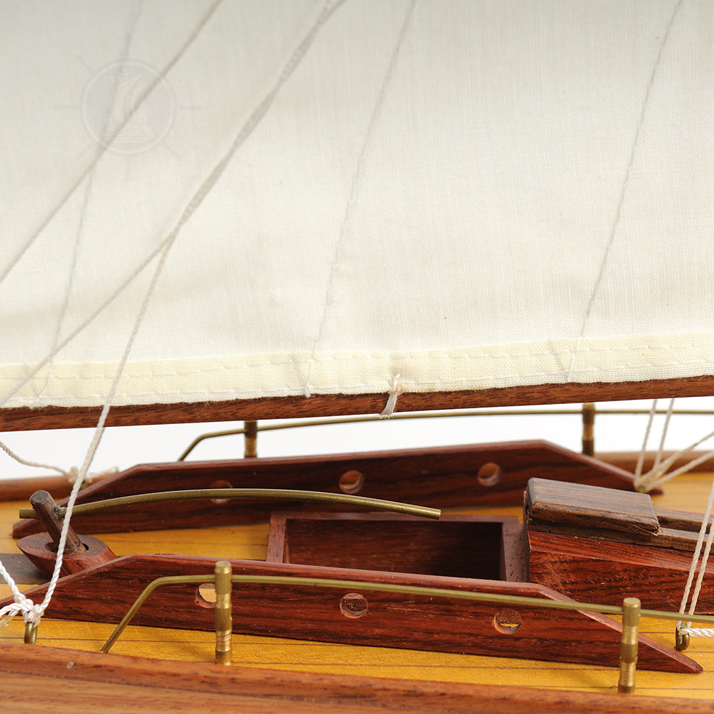 PEN DUICK SM Model Yacht | Museum-quality | Partially Assembled Wooden Ship Model