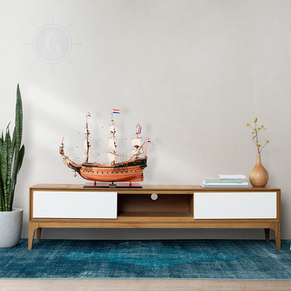 Batavia Ship Model Admiral Line