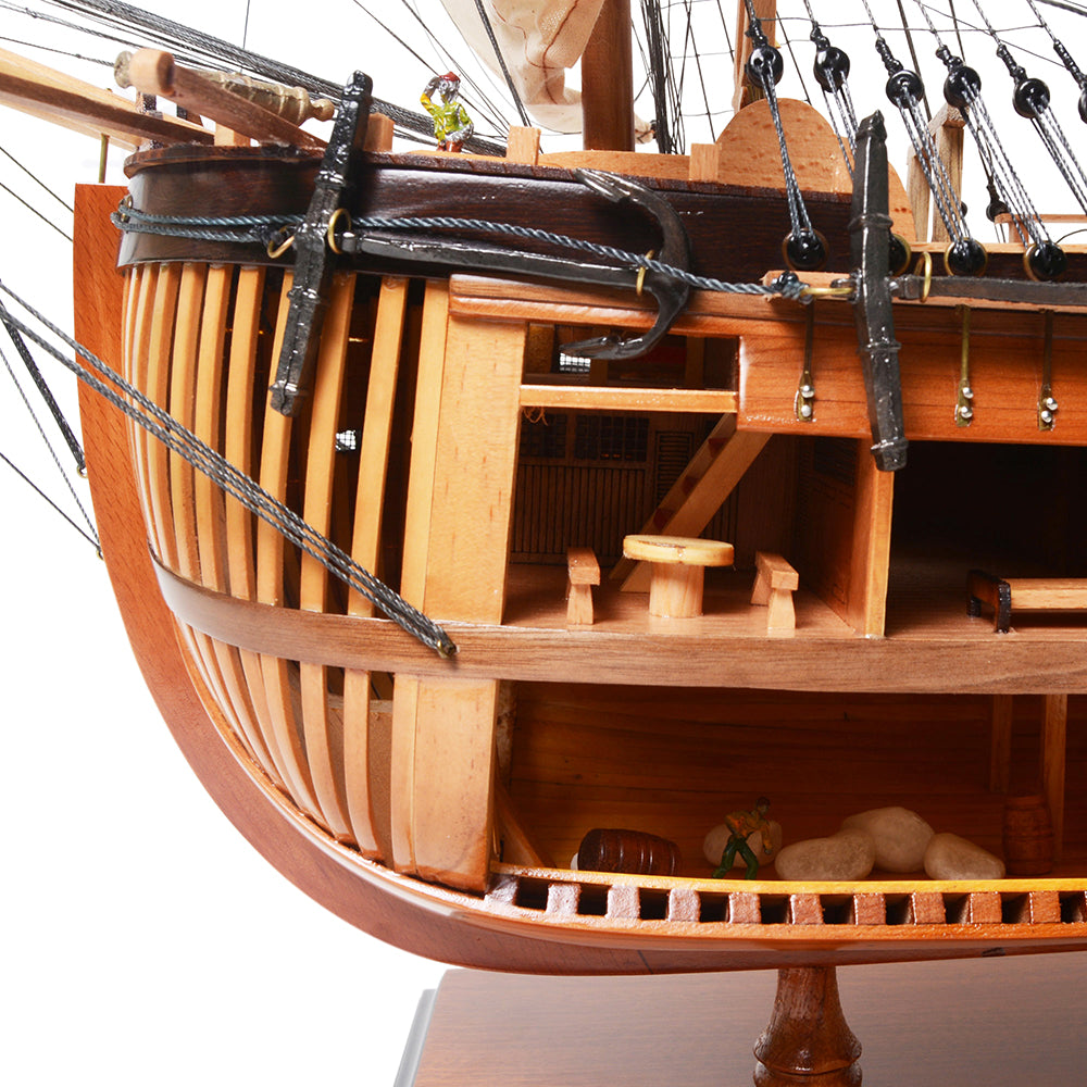 HMS Endeavour Open Hull Admiral Line
