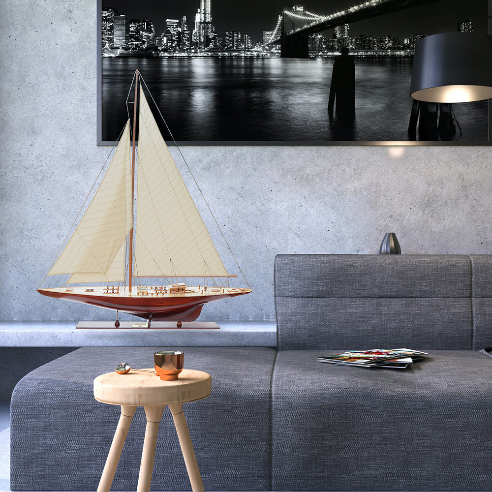 Endeavour XL Sailboat Model