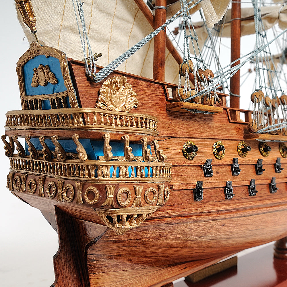 San Felipe Small with Display Case