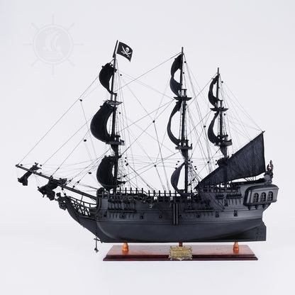 Black Pearl Pirate Ship Large With Table Top Display Case