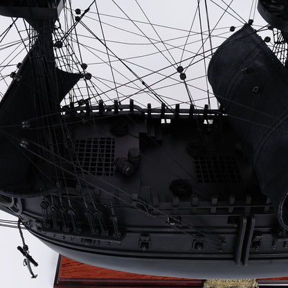 Black Pearl Pirate Ship Large With Table Top Display Case
