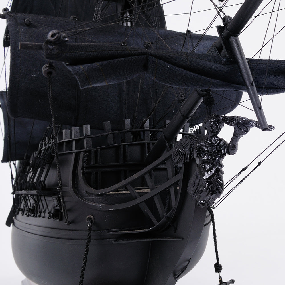 Black Pearl Pirate Ship Large With Table Top Display Case
