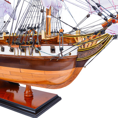 USS Constellation Medium Admiral Line