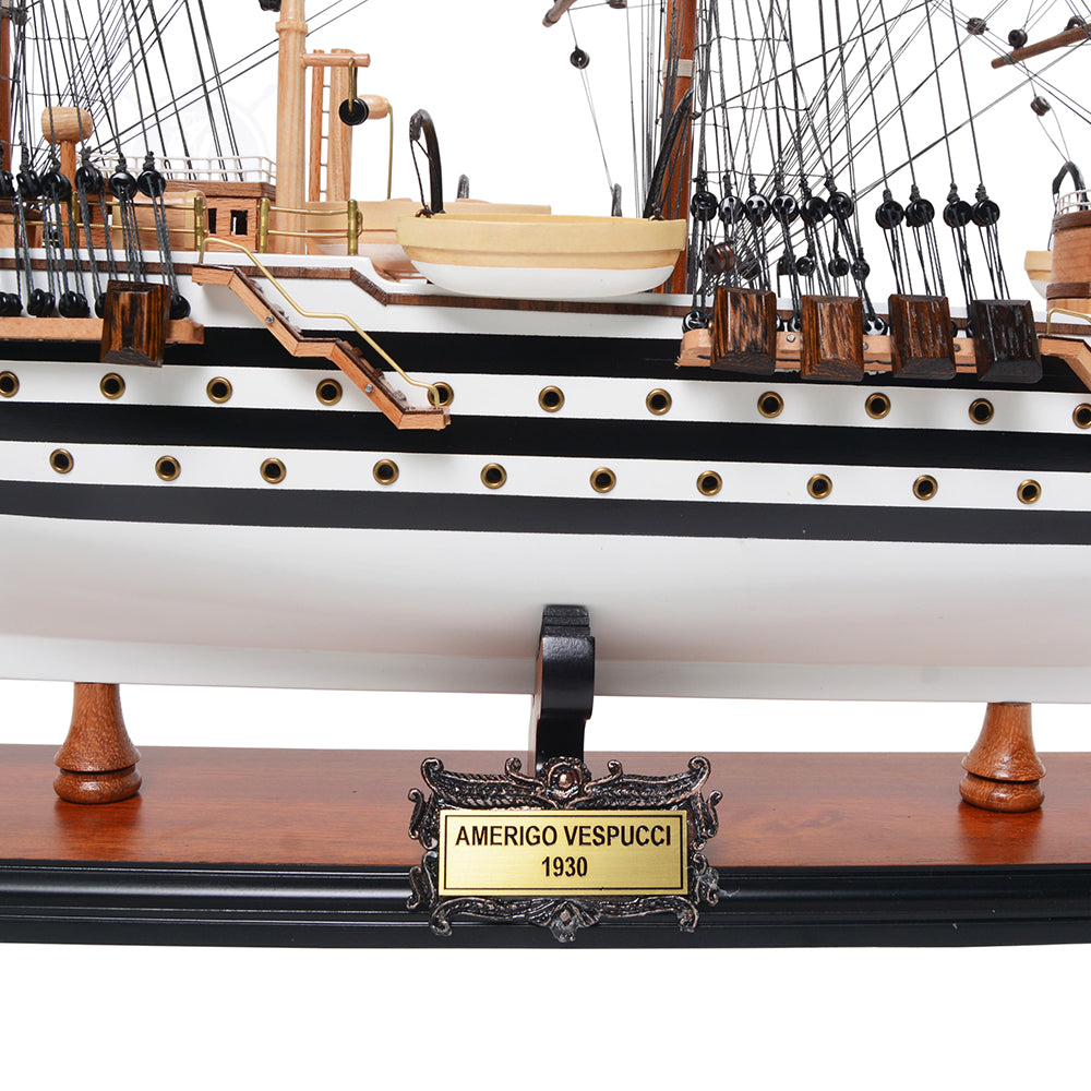 Amerigo Vespucci Painted Medium